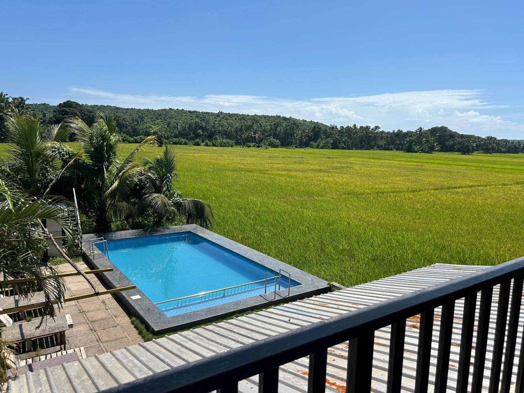 Shivam Bnb Mandrem Resort Exterior photo
