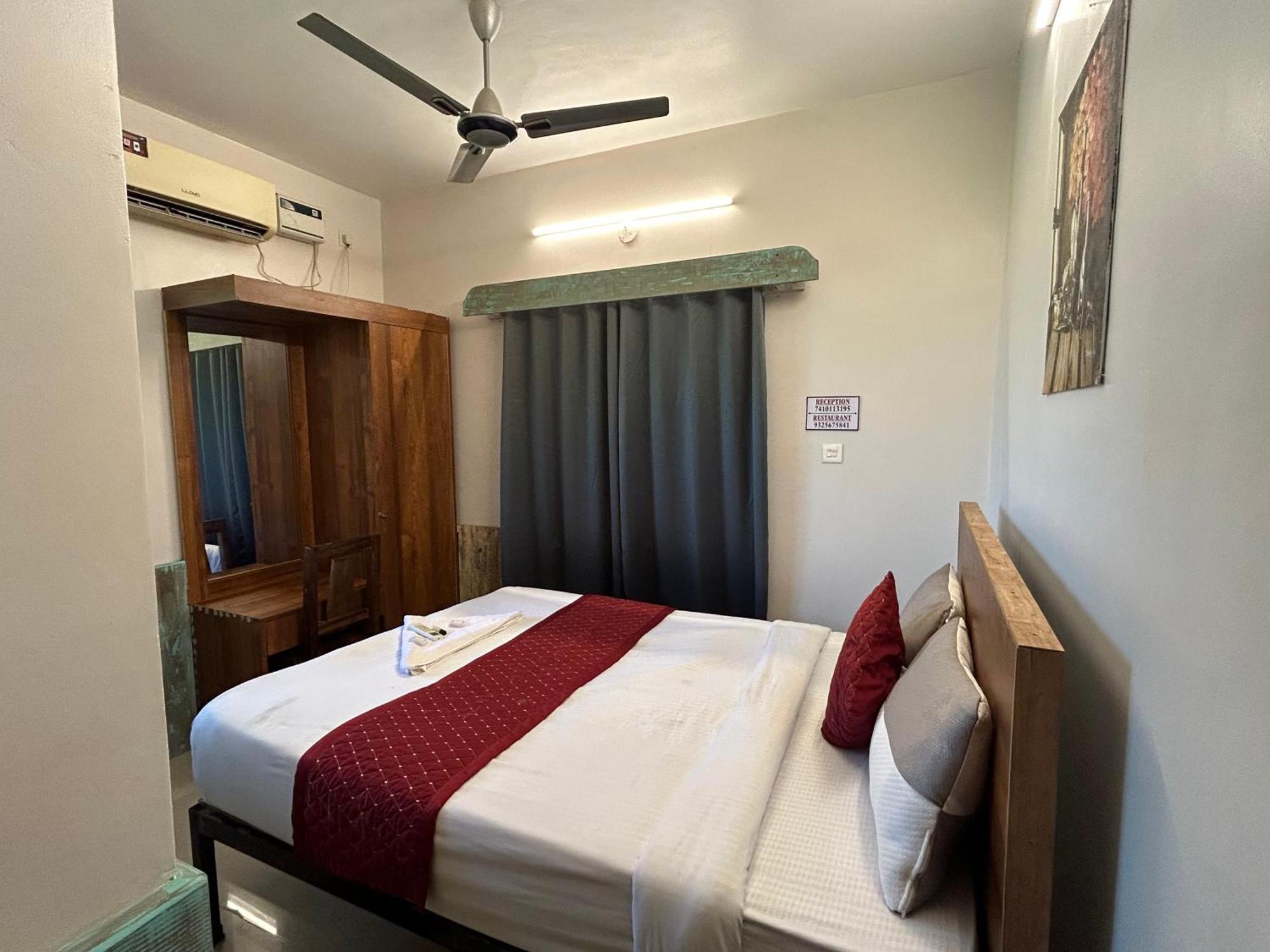 Shivam Bnb Mandrem Resort Exterior photo