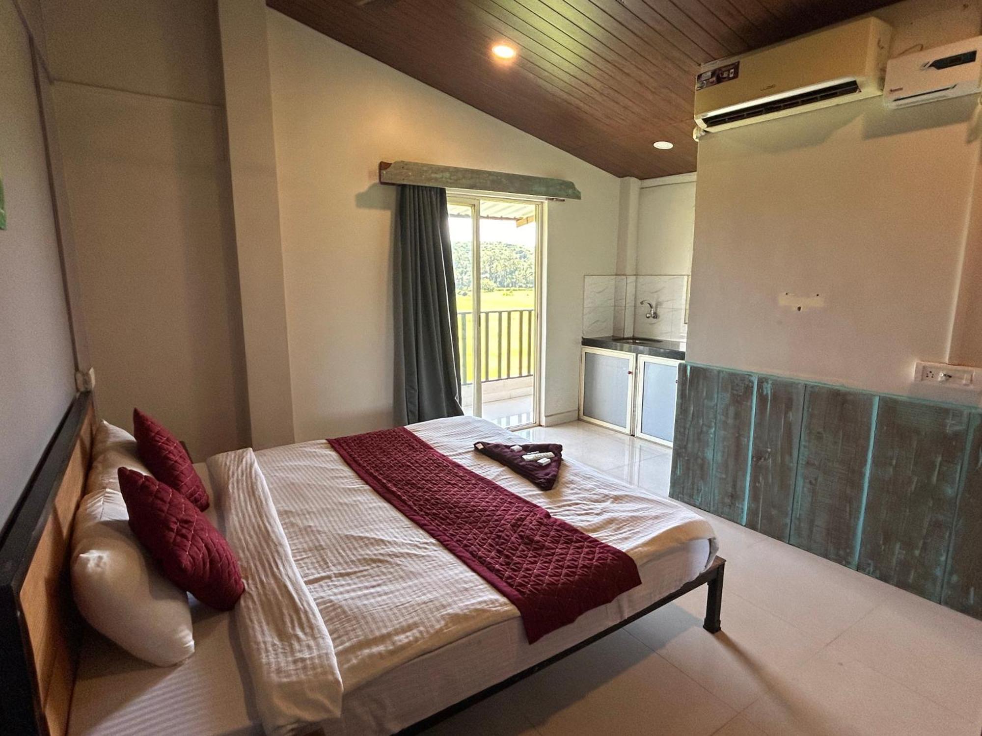Shivam Bnb Mandrem Resort Exterior photo