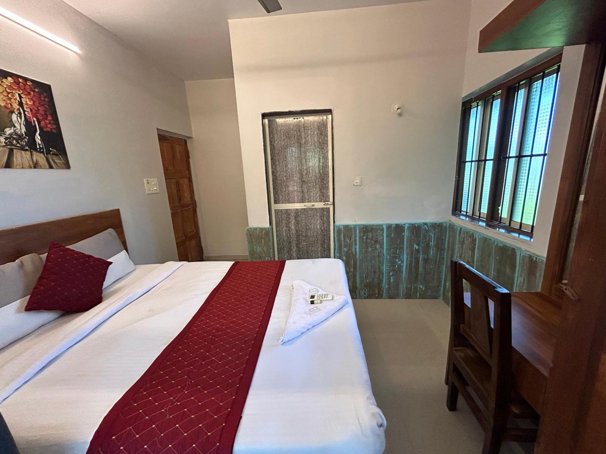 Shivam Bnb Mandrem Resort Exterior photo
